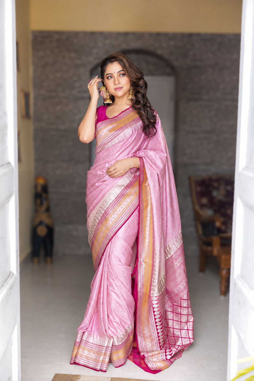 Mukutve Mashru Lavanya