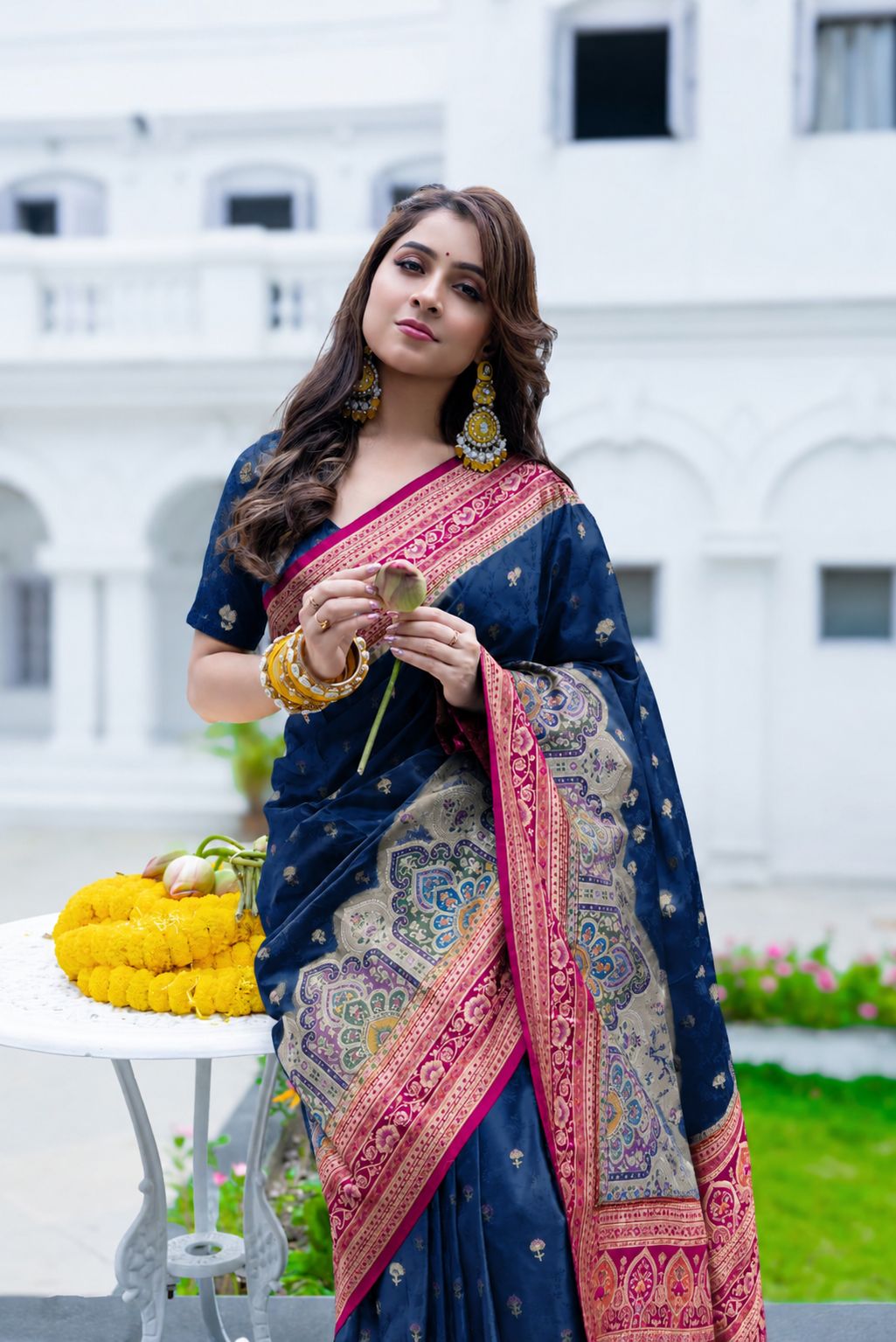 Mukutve Satin Noorani