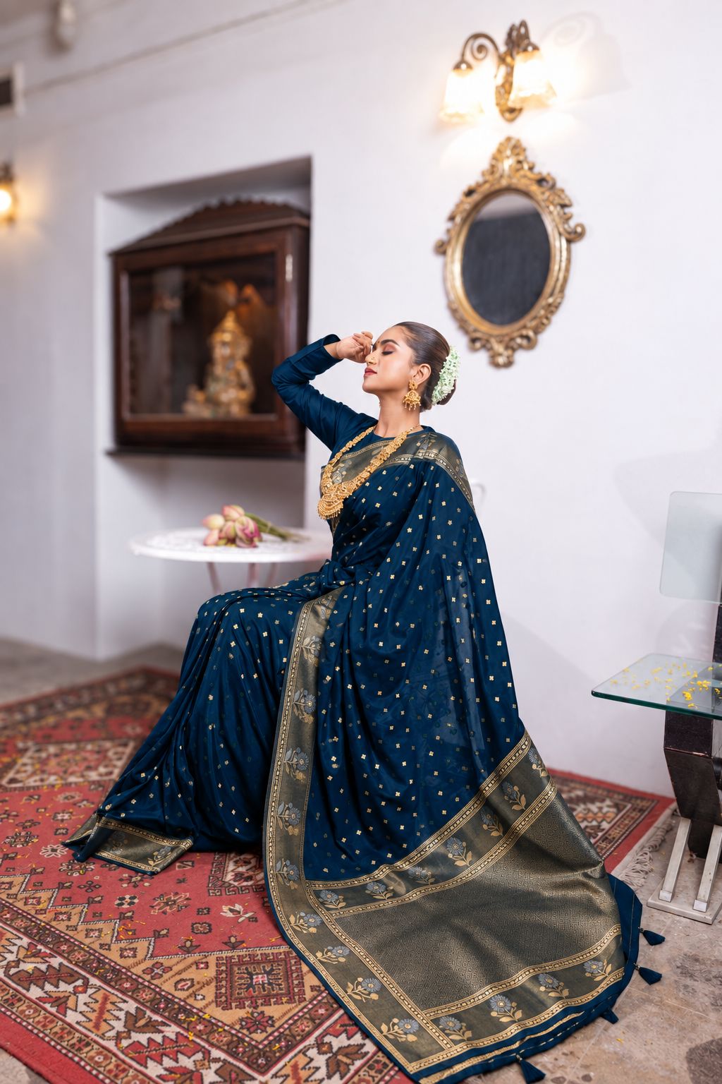 Mukutve Pekhmira