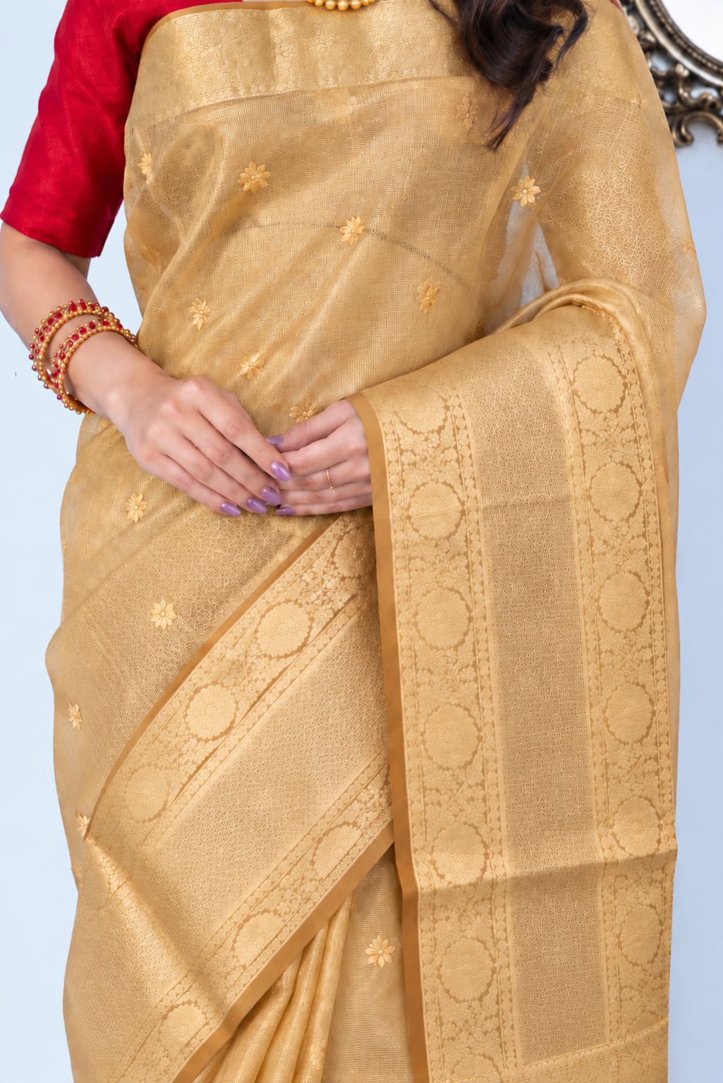 Mukutve Tissue Riwaaz