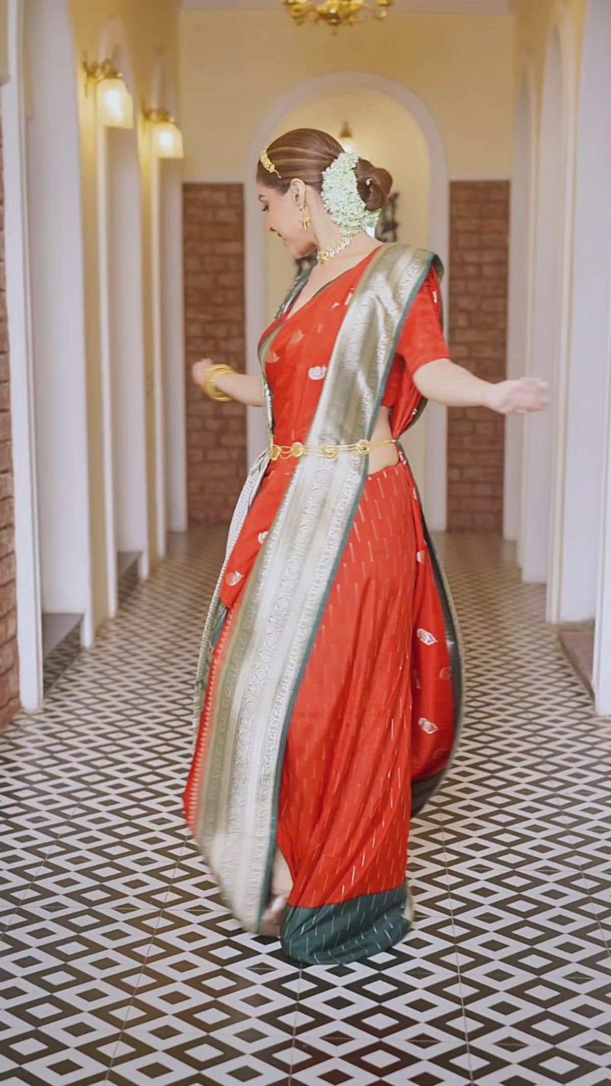 Mukutve Munga Mohini